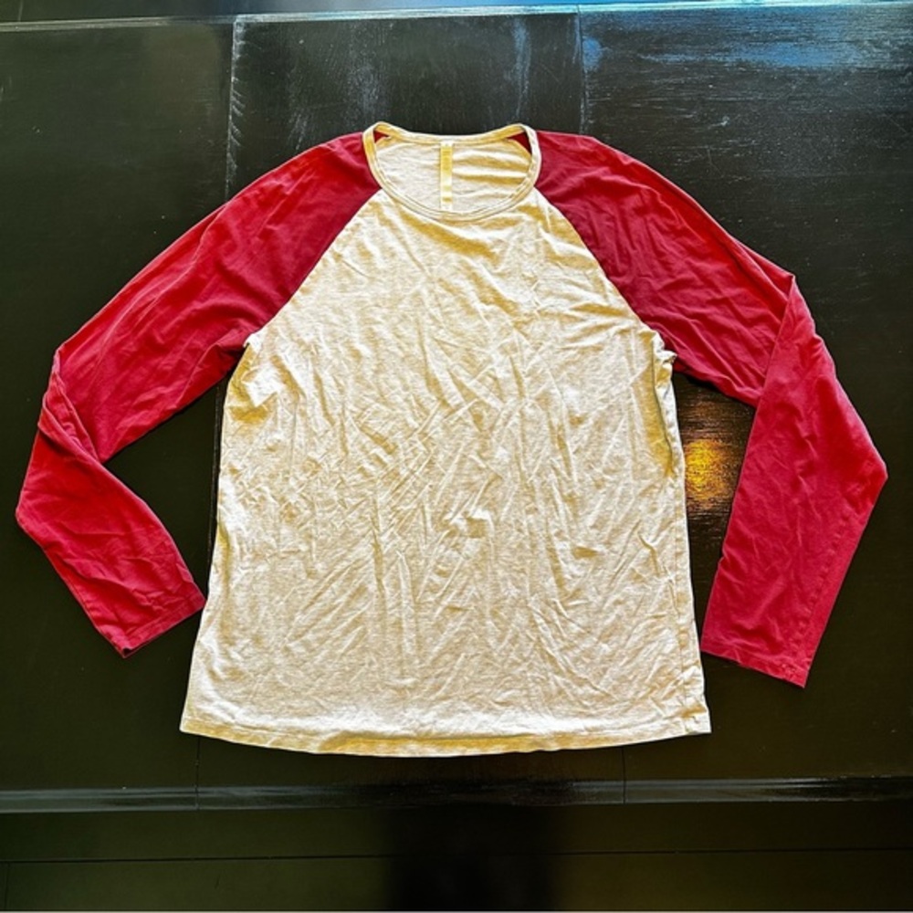 LuluLemon XL Red and Gray Off White Long Sleeve Baseball Tee Athletic